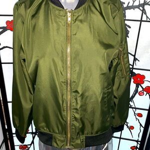 Green jacket size Large Bomber style
